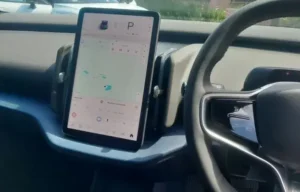volvo-ex-30-connectivity-and-navigation
